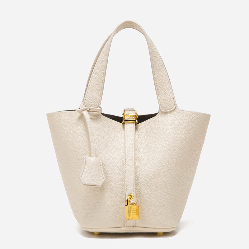 Amelia | Bolso Bucket de Diseño Elegante y Versátil