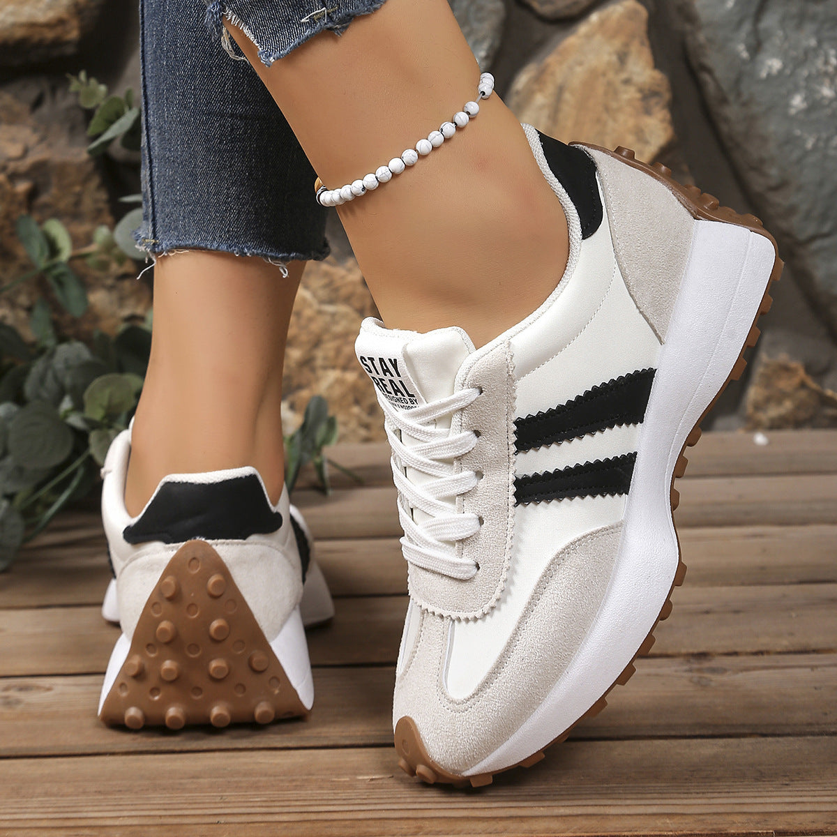 Aroa | Zapatillas Cómodas de Estilo Retro