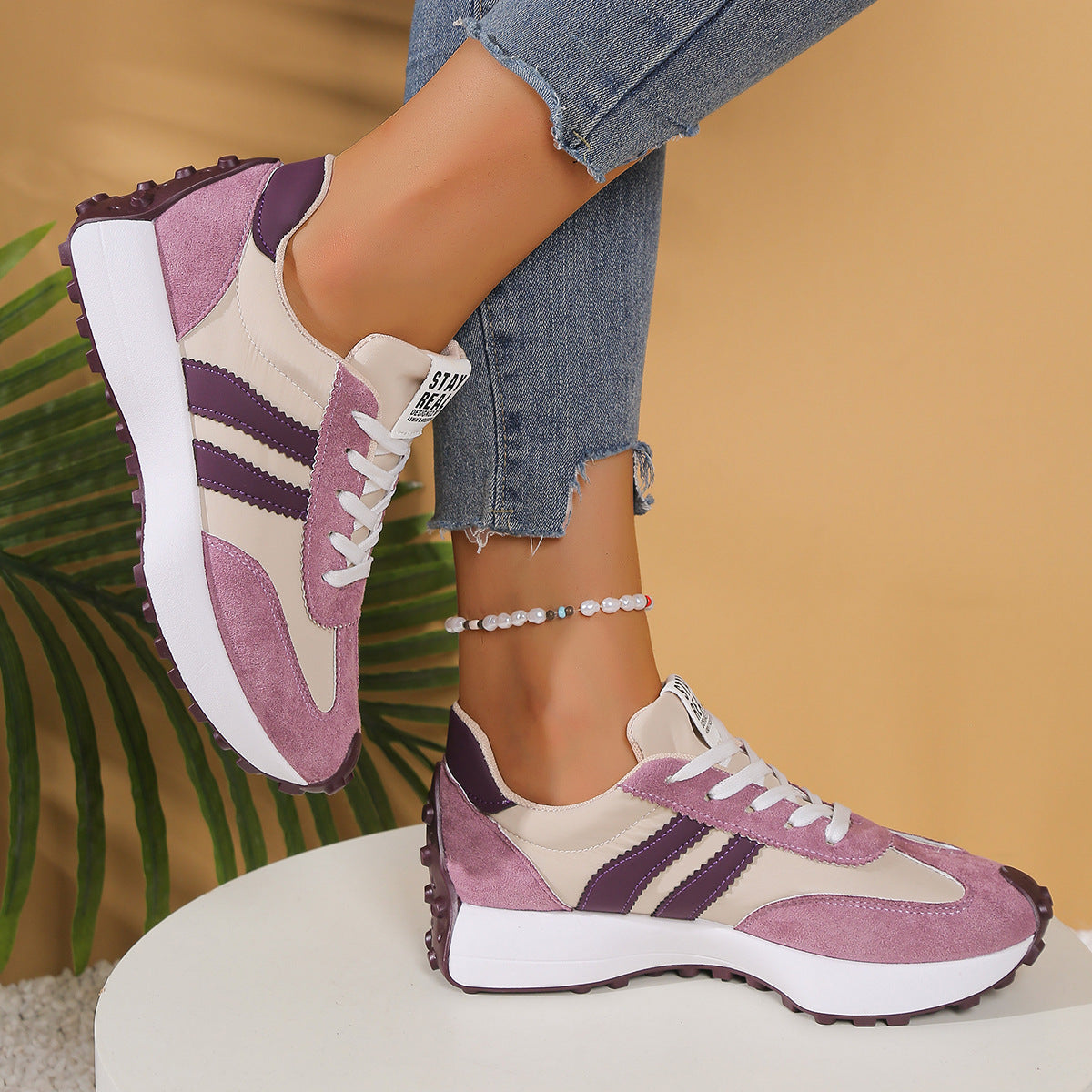 Aroa | Zapatillas Cómodas de Estilo Retro