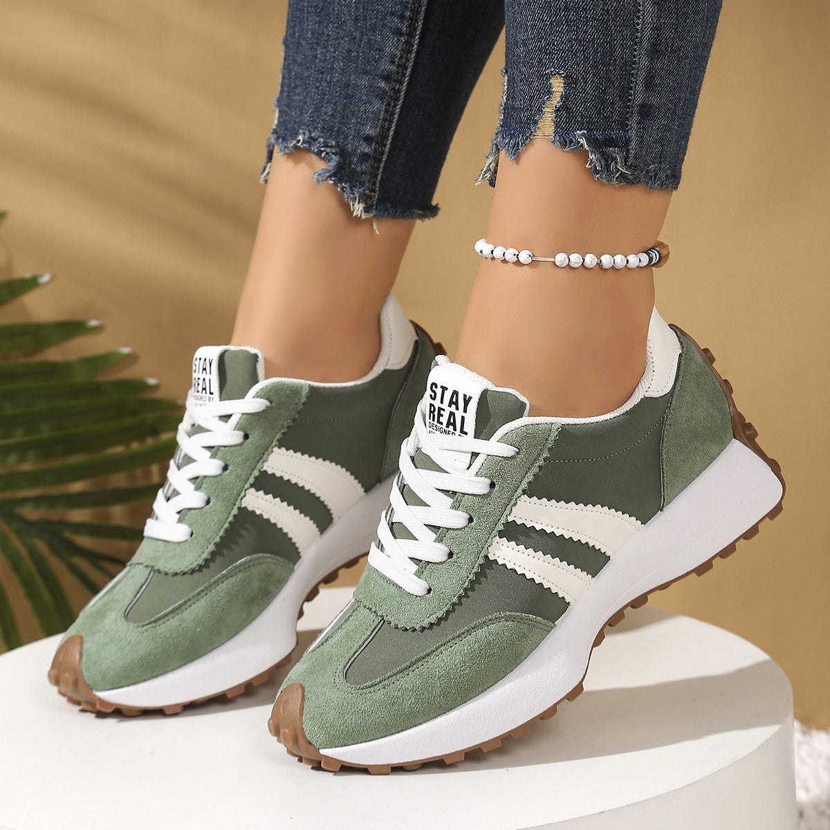 Aroa | Zapatillas Cómodas de Estilo Retro