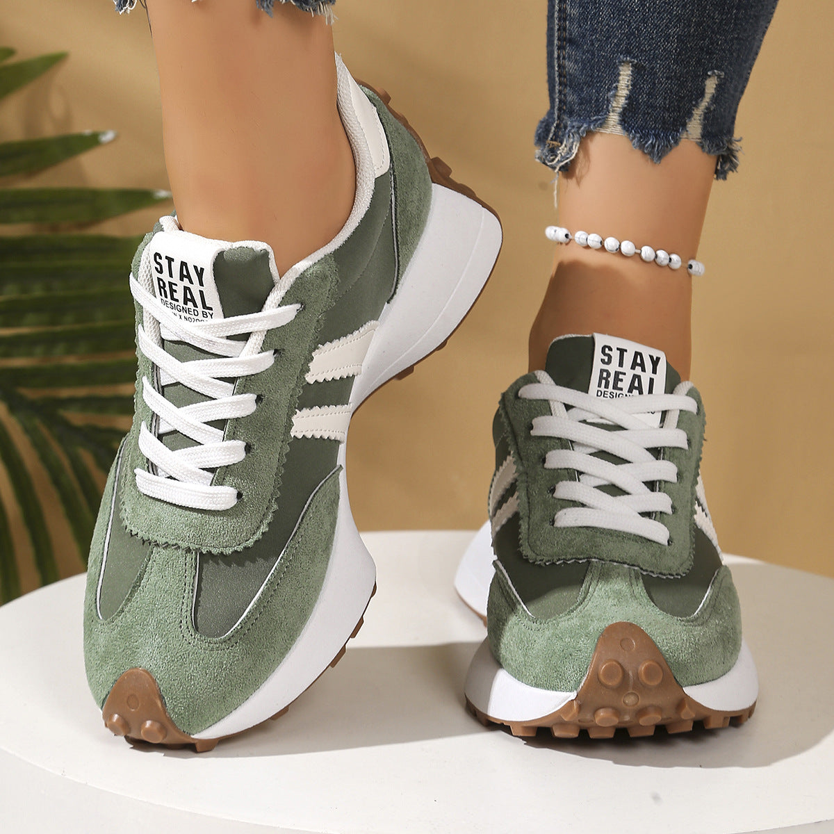 Aroa | Zapatillas Cómodas de Estilo Retro