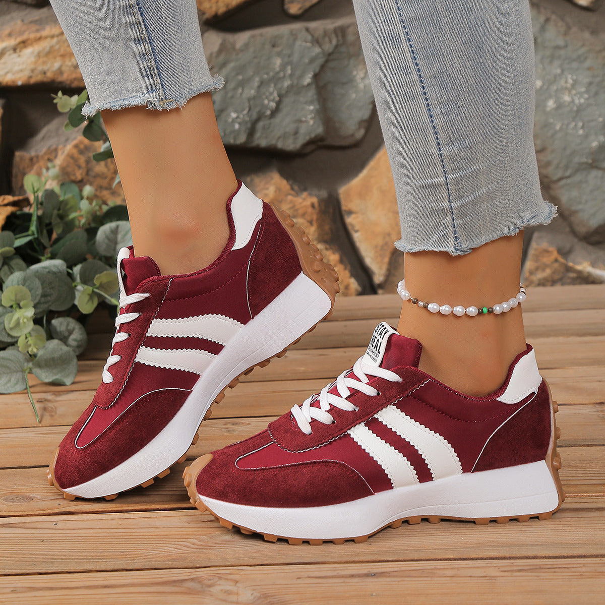 Aroa | Zapatillas Cómodas de Estilo Retro