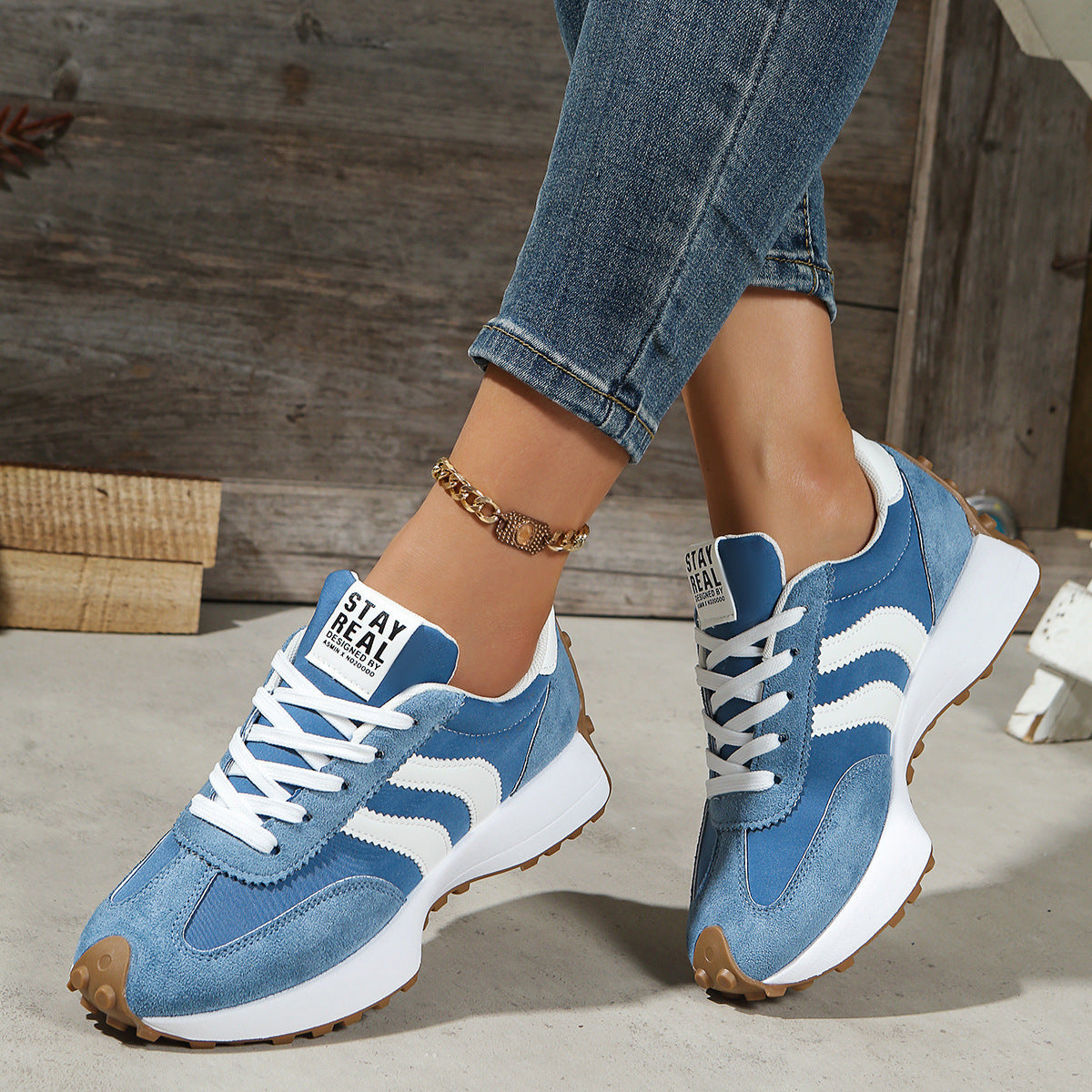 Aroa | Zapatillas Cómodas de Estilo Retro