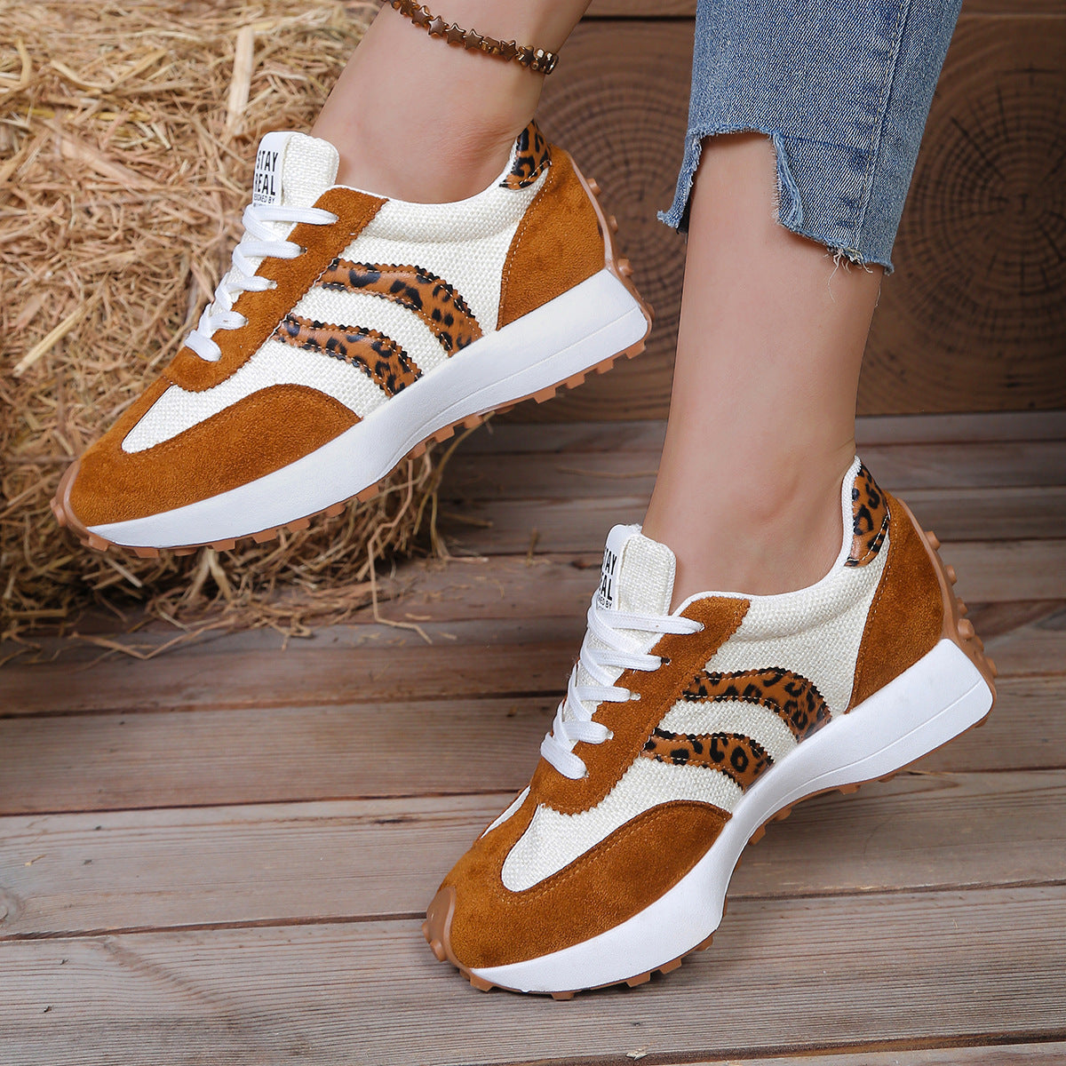 Aroa | Zapatillas Cómodas de Estilo Retro