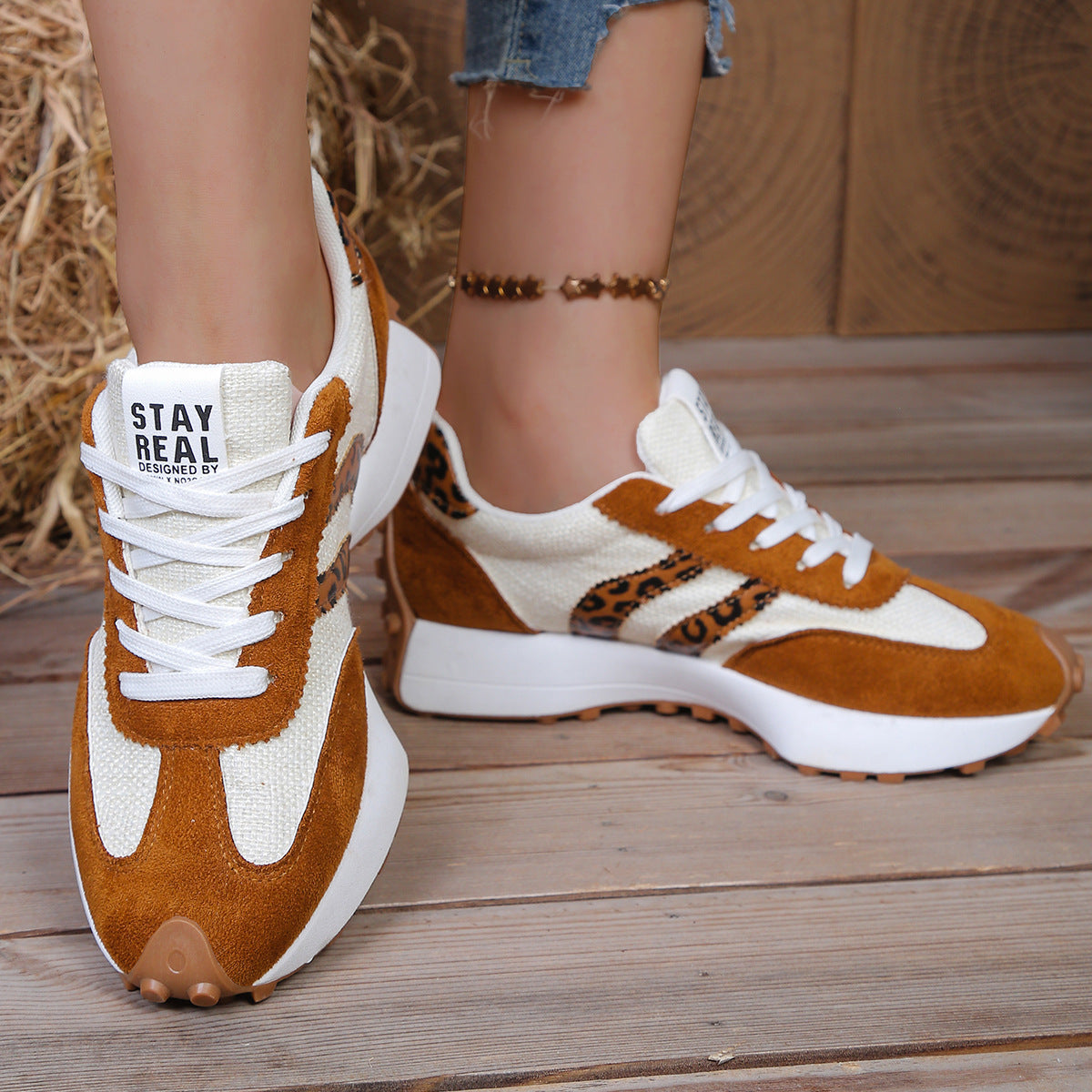 Aroa | Zapatillas Cómodas de Estilo Retro