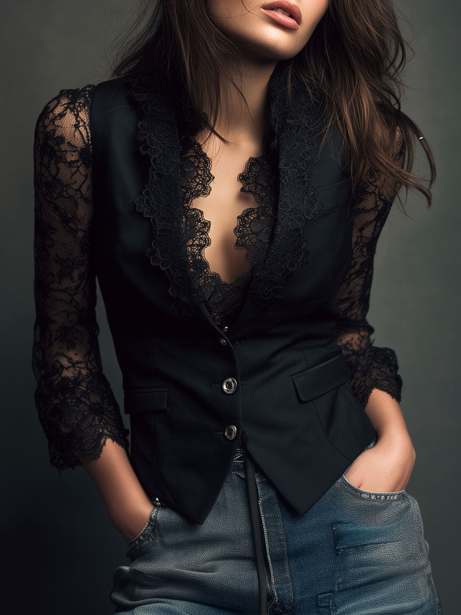 Claudia | Blazer Negro Elegante con Mangas de Encaje