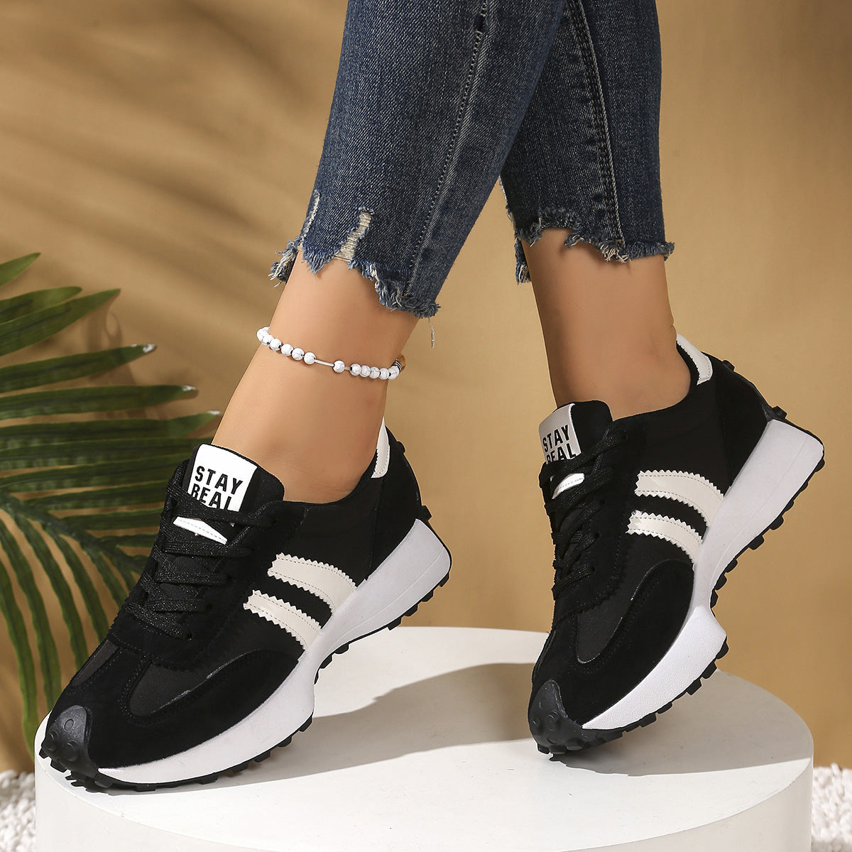 Aroa | Zapatillas Cómodas de Estilo Retro