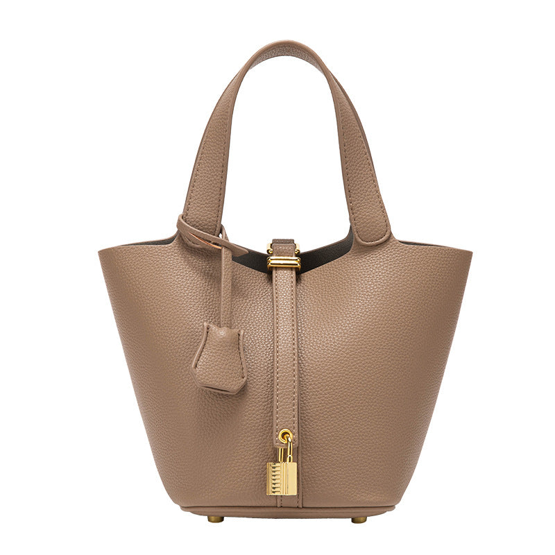 Amelia | Bolso Bucket de Diseño Elegante y Versátil
