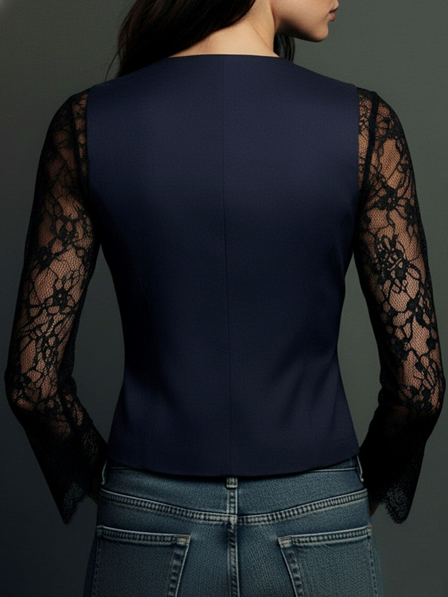 Claudia | Blazer Negro Elegante con Mangas de Encaje