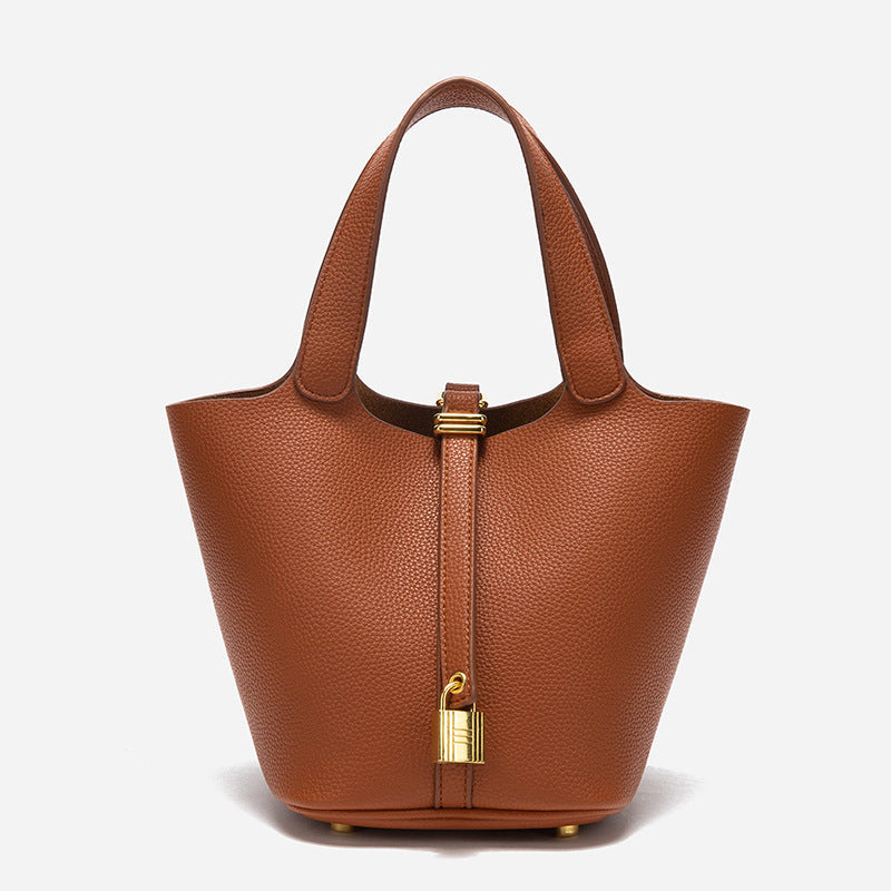 Amelia | Bolso Bucket de Diseño Elegante y Versátil