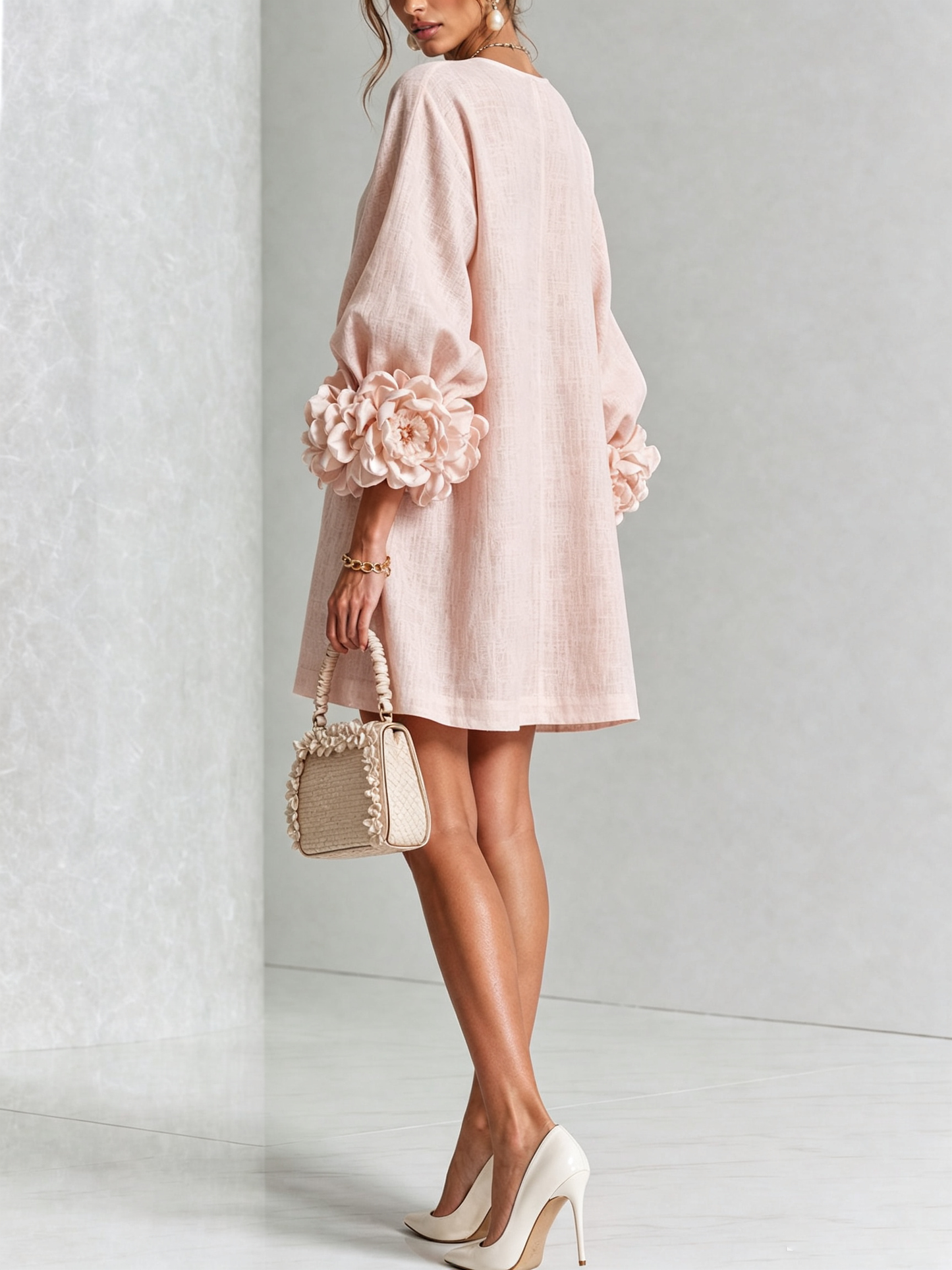 Carla | Vestido Corto Floral Blanco con Botones